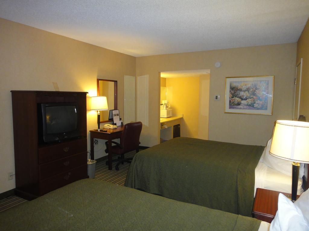 Motel 6 Vallejo, Ca - Napa Valley Экстерьер фото
